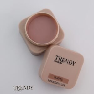 Processed with MOLDIV Gelis "Toffee"